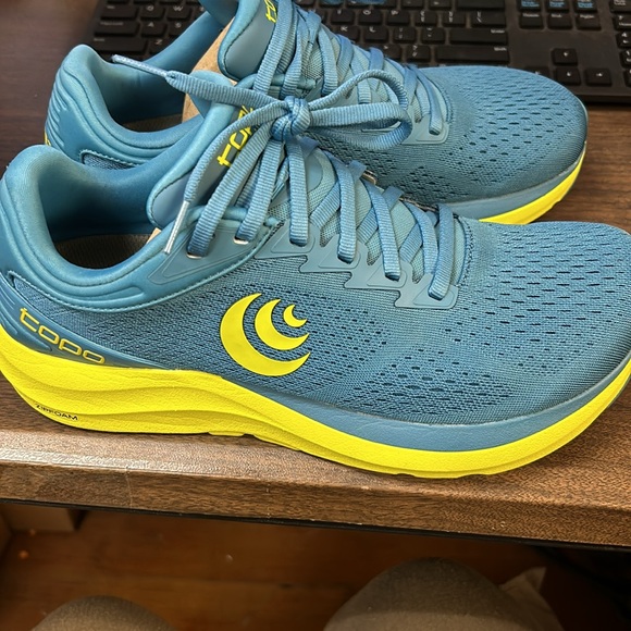 Topo Athletic Phantom 3 - Picture 5 of 9